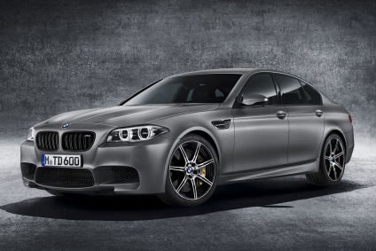 Hogyan bmw (BMW) M5 (M5) 30 éves