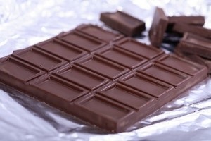 Hogyan mossa a csokoládét - egy hatékony eszköz ellen foltok