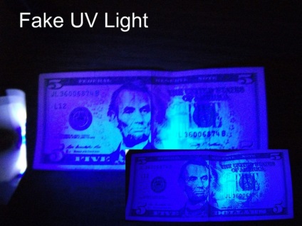 Hogyan kell bekapcsolni egy közönséges UV zseblámpa
