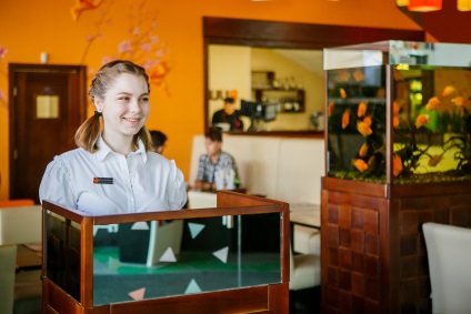 Hogyan működik egy sushi bár, csak annyit kell tudni, hogy az ukránok - éttermek - sushi-bár hosszú