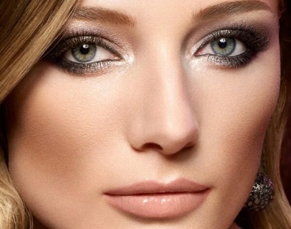Hogyan készítsünk egy látványos esti make-up zöld szemek (zöld) Hogyan készítsünk egy látványos esti make-up zöld szeme
