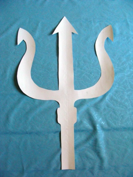 Hogyan készítsünk saját kezűleg Neptunusz Trident (szigony) Hogyan, hogy a háromágú Neptunusz saját kezűleg