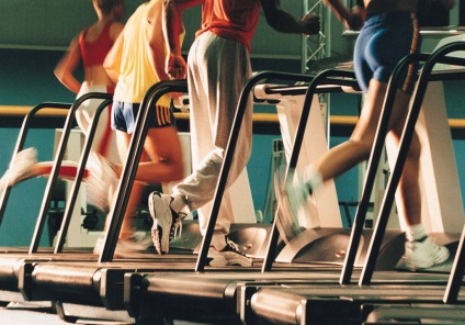 Hogyan lehet kombinálni zanyatyya futás és a súly képzés