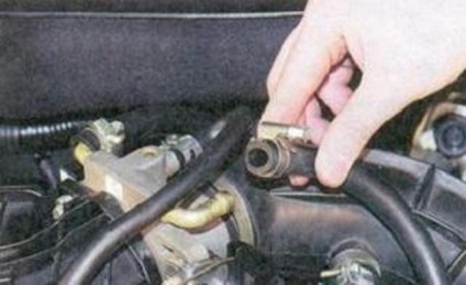 Hogyan válasszuk ki és cserélje ki a fagyálló lada Priora lépésről lépésre (fagyálló) Hogyan válasszuk ki és cserélje ki a fagyálló lada Priora lépésről lépésre