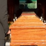 Kártérítés temetés, ahol a nyugdíjas kap Moszkvában és más városokban