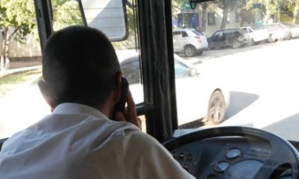 Amennyiben panaszkodnak a buszsofőr, a vezető és a busz-útvonalon, az Orosz Föderáció