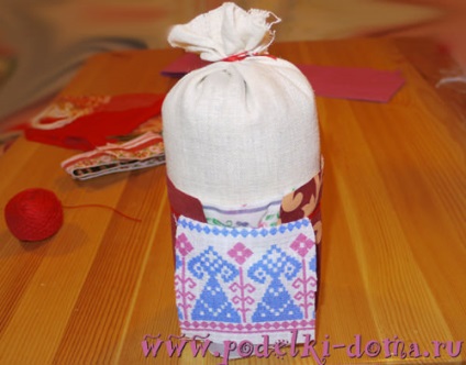 Doll krupenichka (zernovushka) - a mester osztály, egy doboz ötletek és műhelyek (zernovushka) Doll krupenichka (zernovushka) - a mester osztály, egy doboz ötletek és műhelyek