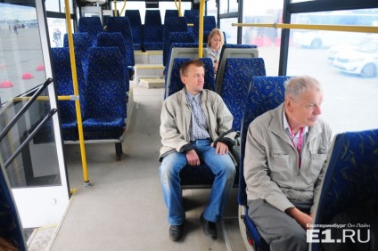 Fecske - vagy shuttle busz transzfer a vizsgálat ingyenes INNOPROM (szállítás) Fecske - vagy shuttle busz transzfer a vizsgálat ingyenes INNOPROM