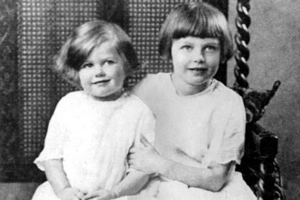 Margaret Thatcher - életrajz, fotók, személyes élet, idézetek, politika (Margaret) Margaret Thatcher - életrajz, fotók, személyes élet, idézetek, politika