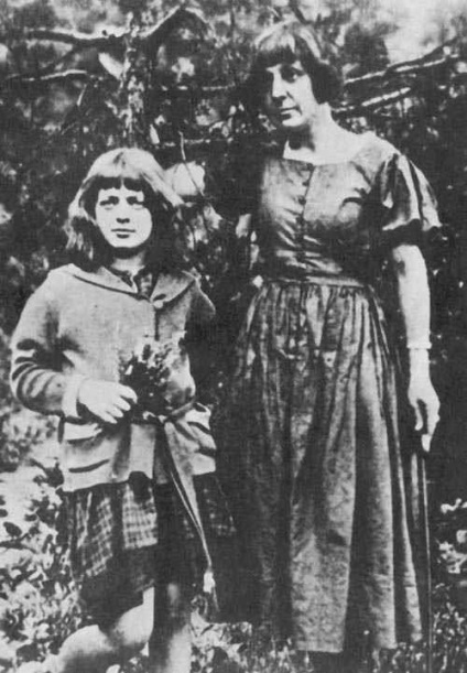 Marina Ivanovna Tsvetaeva - életrajz, idézetek (receptek) Marina Ivanovna Tsvetaeva - életrajz, idézetek