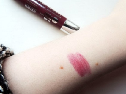 Matt ajakrúzs Bourjois Rouge kiadás, bársonyos, és a folyadékkal szemben ellenálló, paletta és értékelés (matt) Matte Lipstick Bourjois Rouge Edition és a bársony, és folyadékálló, paletta és vélemények