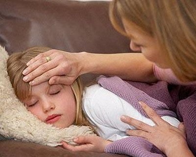 Agyhártyagyulladás gyermekeknél és tünetei - okok és meningitis kezelésére gyermekeknél
