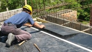 Előregyártott beton padló kezük árnyékolás monolit építési és javítási
