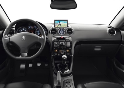 Peugeot RCZ 2013 (RSH jellemzői, fotók és videók, és az ár-teszt), az értékelés autótulajdonosok