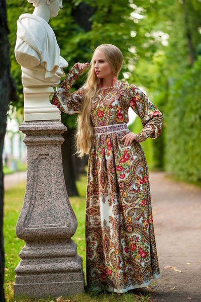 Ruhák a magyar népi stílusú ruha alapvető jellemzői