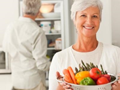 Miért idősek elengedhetetlen speciális vitaminok