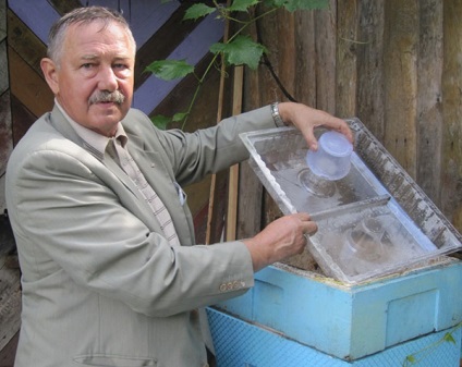 Alkoholista és adagoló a méhek - gyártás saját kezét, video