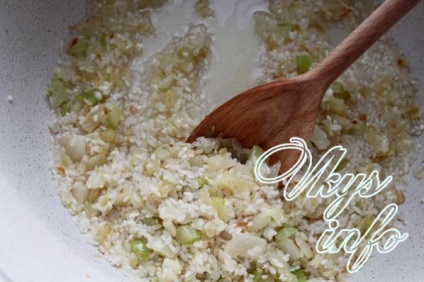 Tengeri rizottó recept fényképpel (száraz fehér bor) Tengeri rizottó recept egy fotó