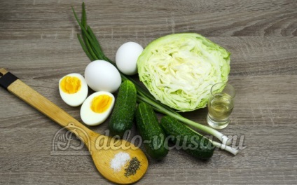 Saláta uborka és a káposzta recept lépésről lépésre (8 fénykép)