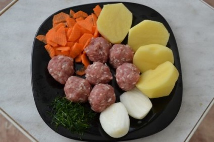 Húsgombóc a baba 11 hónapos (a gyerek) Húsgombóc a baba 11 hónapos