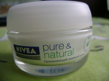 Hidratáló nappali krém normál és kombinált bőrre tiszta - természetes by NIVEA -