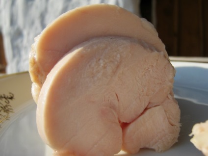 A csirke sonka otthon - a legegyszerűbb recept