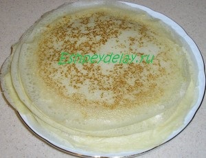 Palacsinta túrós - egy recept fényképpel (kitömött) Palacsinta túrós - a recept egy fotó