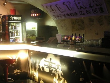 Camye szokatlan pub a világ (látogatók) Camye szokatlan pub a világ