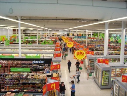 Mit boltban vásárolnak termékeket és árukat a stratégiai tartalék