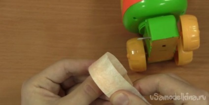 Hogy egy sor elektronikus játékautó (játék) Hogy egy sor elektronikus játékautó