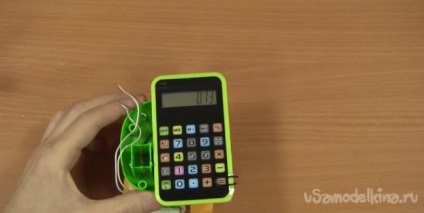 Hogy egy sor elektronikus játékautó (autók) Hogy egy sor elektronikus játékautó