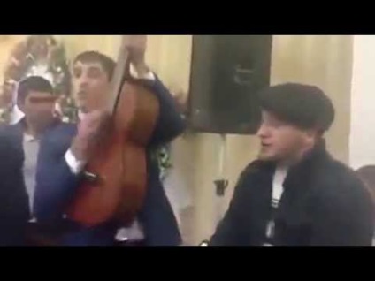 Lány olvasás egy rap az esküvőn - egy lány olvas rap az esküvőn letöltés (nő) Lány olvasás egy rap az esküvőn - egy lány olvas rap az esküvőn letöltés