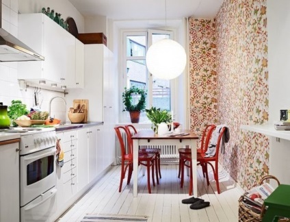 A design a keskeny konyha (41 fotó) video utasítást díszítésére egy kis szobában egy hosszú