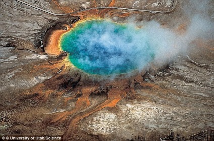 Szakértők arra figyelmeztetnek, hogy a 90.000 meghal azonnal, ha a Yellowstone szupervulkán felrobban (felrobban) Szakértők arra figyelmeztetnek, hogy a 90.000 meghal azonnal, ha a Yellowstone szupervulkán robbant,