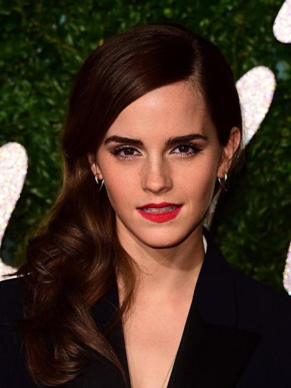 Emma Watson feleségül kedvese - showbiznisz on