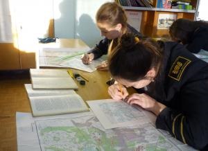 Kar szakközépiskolai oktatás, Bányászati Egyetem (munka használja a modern) Kar szakközépiskolai oktatás, Bányászati Egyetem
