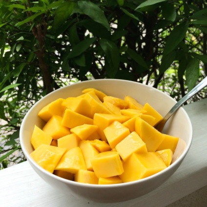 Sárga mangó gyümölcs egy héten