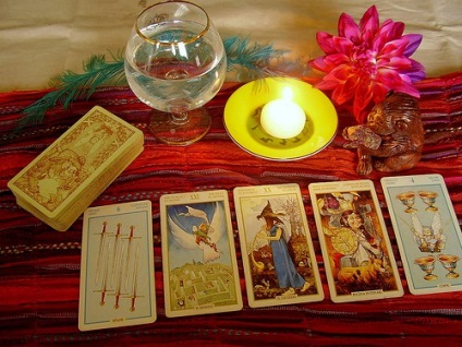 Találgatás őrangyala jóslás Tarot kártyák (tarot) Találgatás őrangyala jóslás Tarot kártyák