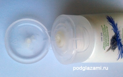 Zöld Mama éjszakai krém csúcsa köré (nő) szemek Zöld anya véleményét éjszakai krém a szem körül