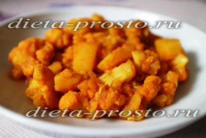 Indiai étel - Alu Gobi - karfiol élelmi pörkölt burgonyával és fűszerek