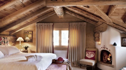 A belső tér a stílus faház - alpesi romantika a ház és lakás