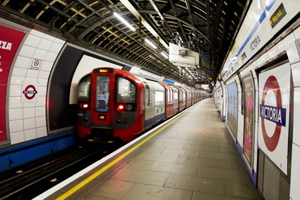 Története a londoni metró és képek