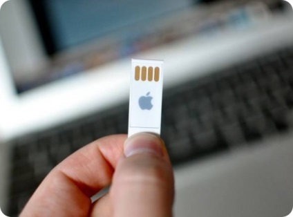 Hogyan formázza az USB flash meghajtót a MacBook