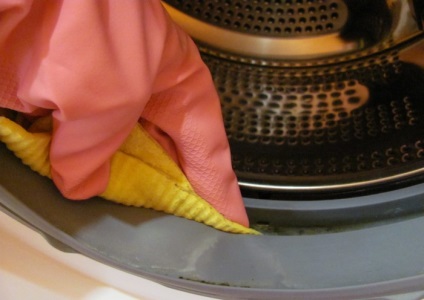 Hogyan tisztítsa meg a mosógép a szennyeződésektől és a szag, ecet