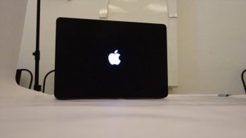 Hogyan kell festeni a laptop a kezével (festék) Hogyan kell festeni a laptop kezével