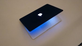 Hogyan kell festeni a laptop a kezével (szalag) Hogyan kell festeni a laptop kezével