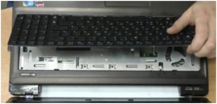 Hogyan változtassuk meg a billentyűzet a laptop asus K55