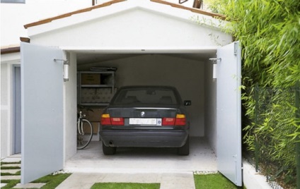 Hogyan építsünk egy garázs a ház saját kezével - Fotó útmutató