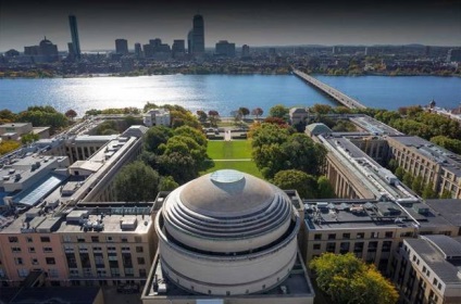 Hogyan jár el a legjobb egyetemek az USA-ban példaként mit (Massachusetts Institute of Technology)