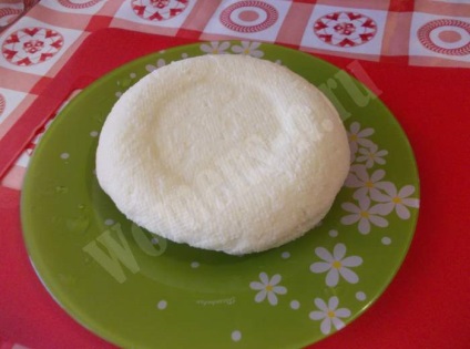 Főzni otthoni Adygei sajt egy egyszerű recept (hogyan kell elkészíteni egy otthoni Adygei sajt) Főzni otthoni Adygei sajt egy egyszerű recept